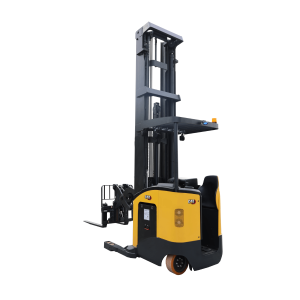 Stand-on Scissor Reach Truck 1.5 - 2.0 tons